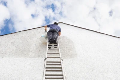 Peinture extérieure à Amfroipret — façades et ravalement